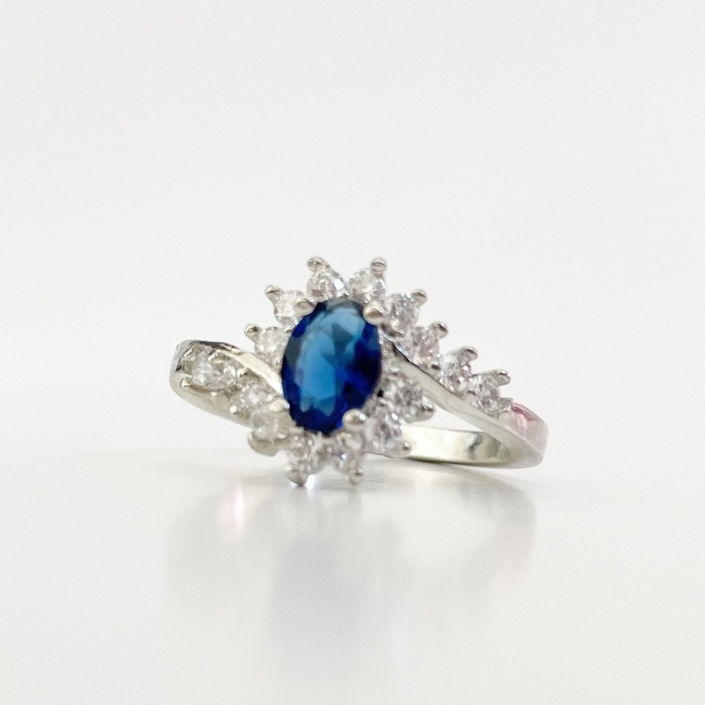 NWT Blue 925 Sterling Silver Ring Sapphire Cubic Zirconia Women’s Size 7 - Picture 4 of 9